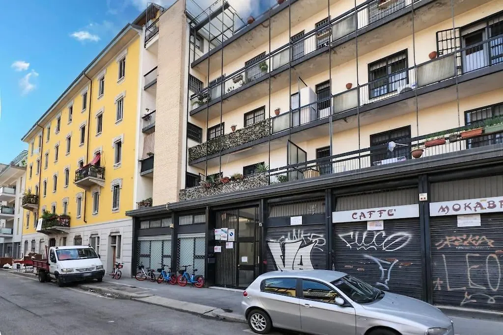 Primopiano - Clitumno Apartment Milan 0*,  Italy