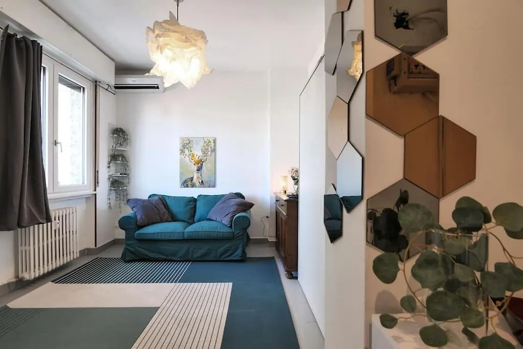 Primopiano - Clitumno Apartment Milan