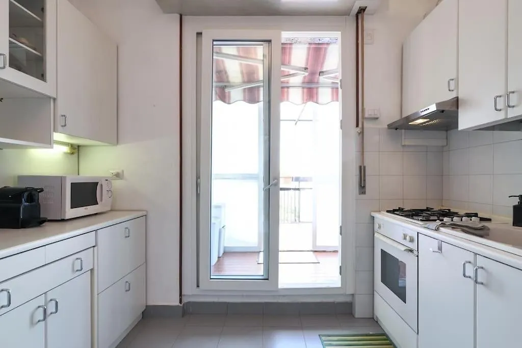 Primopiano - Clitumno Apartment Milan