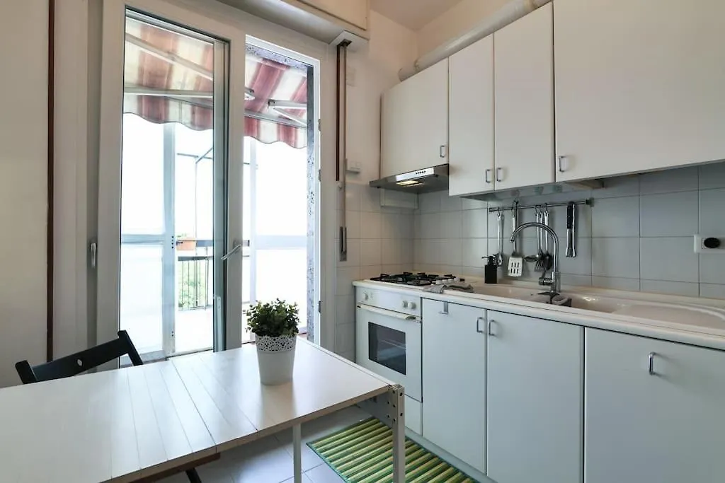 Primopiano - Clitumno Apartment Milan